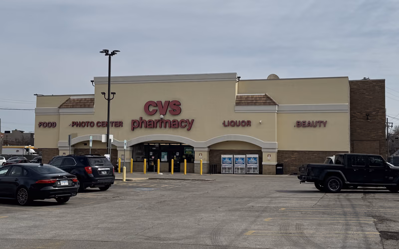 CVS W. Chicago Ave - Chicago, IL