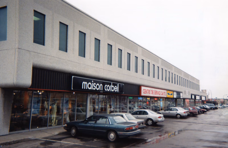 Montreal Shopping Center (Land Only)