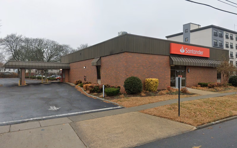 Santander - Woodbridge, NJ